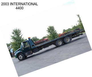 2003 INTERNATIONAL 4400