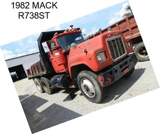 1982 MACK R738ST