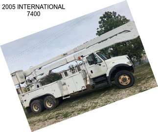 2005 INTERNATIONAL 7400