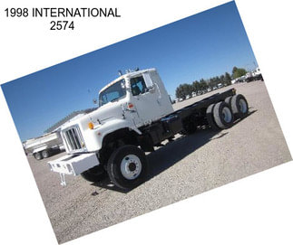 1998 INTERNATIONAL 2574