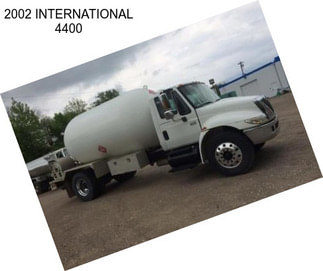 2002 INTERNATIONAL 4400