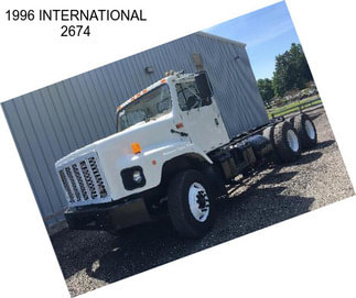 1996 INTERNATIONAL 2674