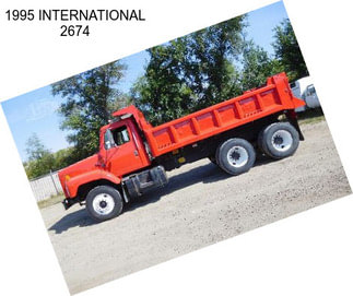 1995 INTERNATIONAL 2674