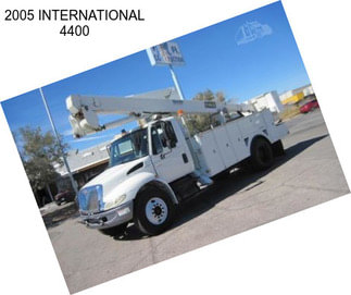 2005 INTERNATIONAL 4400