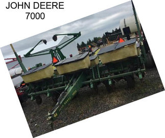 JOHN DEERE 7000