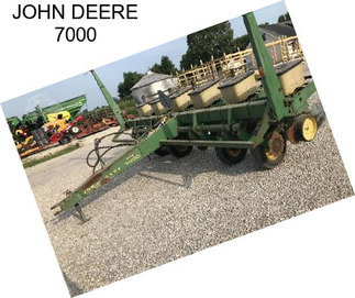 JOHN DEERE 7000