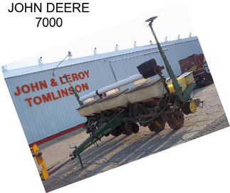 JOHN DEERE 7000