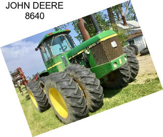 JOHN DEERE 8640