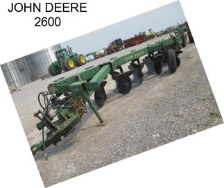 JOHN DEERE 2600