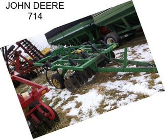 JOHN DEERE 714