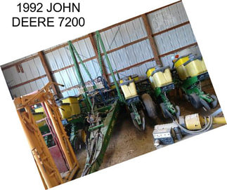 1992 JOHN DEERE 7200