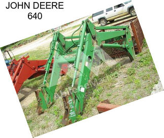 JOHN DEERE 640