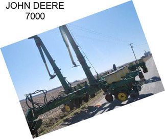 JOHN DEERE 7000