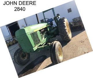 JOHN DEERE 2840