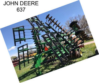 JOHN DEERE 637