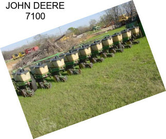 JOHN DEERE 7100