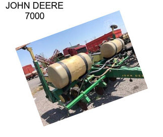 JOHN DEERE 7000