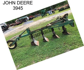 JOHN DEERE 3945