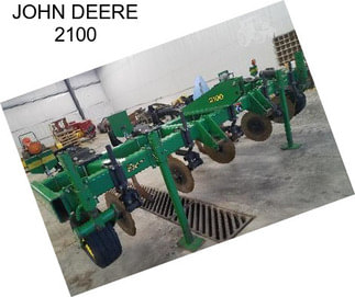 JOHN DEERE 2100