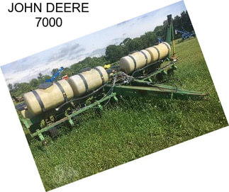 JOHN DEERE 7000