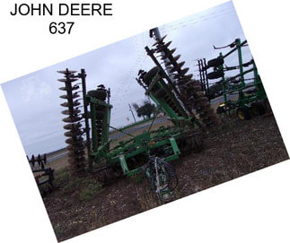 JOHN DEERE 637