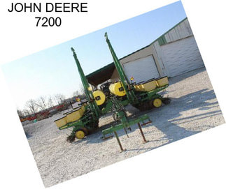 JOHN DEERE 7200