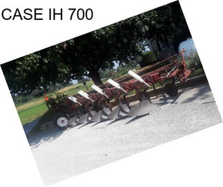 CASE IH 700