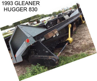 1993 GLEANER HUGGER 830
