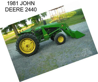 1981 JOHN DEERE 2440