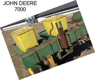 JOHN DEERE 7000