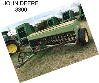 JOHN DEERE 8300