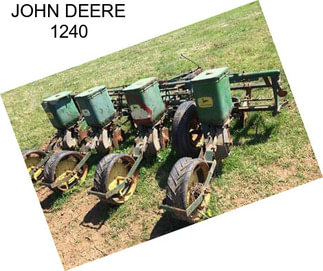 JOHN DEERE 1240