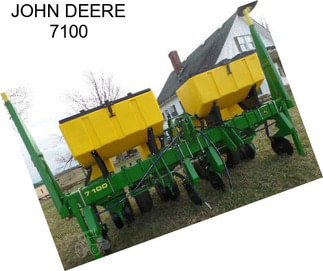 JOHN DEERE 7100