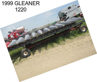 1999 GLEANER 1220