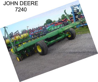 JOHN DEERE 7240