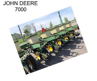 JOHN DEERE 7000