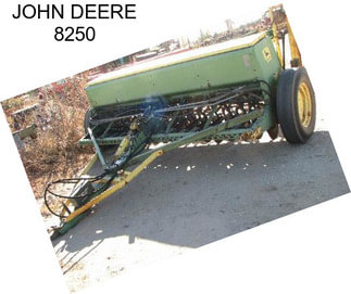 JOHN DEERE 8250