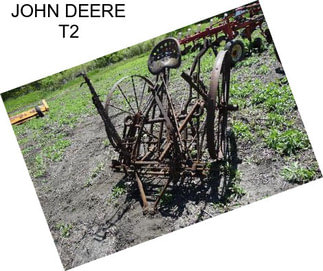 JOHN DEERE T2