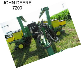 JOHN DEERE 7200