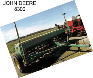 JOHN DEERE 8300