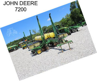 JOHN DEERE 7200