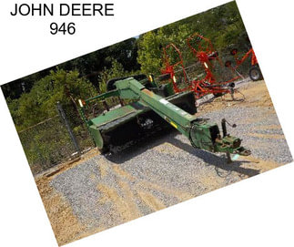 JOHN DEERE 946