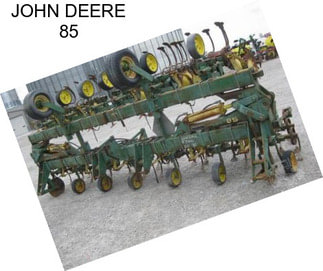 JOHN DEERE 85