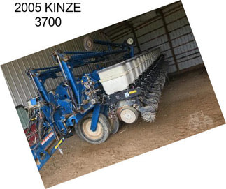 2005 KINZE 3700