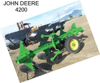 JOHN DEERE 4200