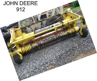 JOHN DEERE 912