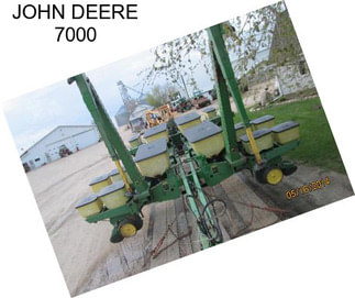 JOHN DEERE 7000