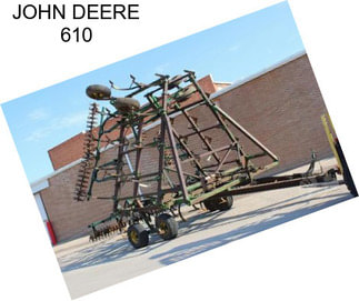 JOHN DEERE 610