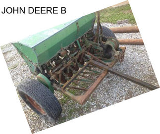 JOHN DEERE B