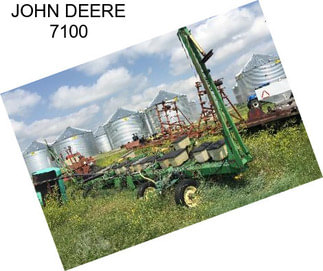 JOHN DEERE 7100